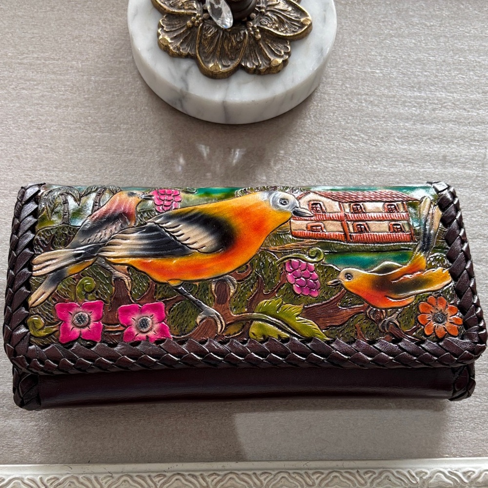 Handcrafted Leather Wallet with Bird Design